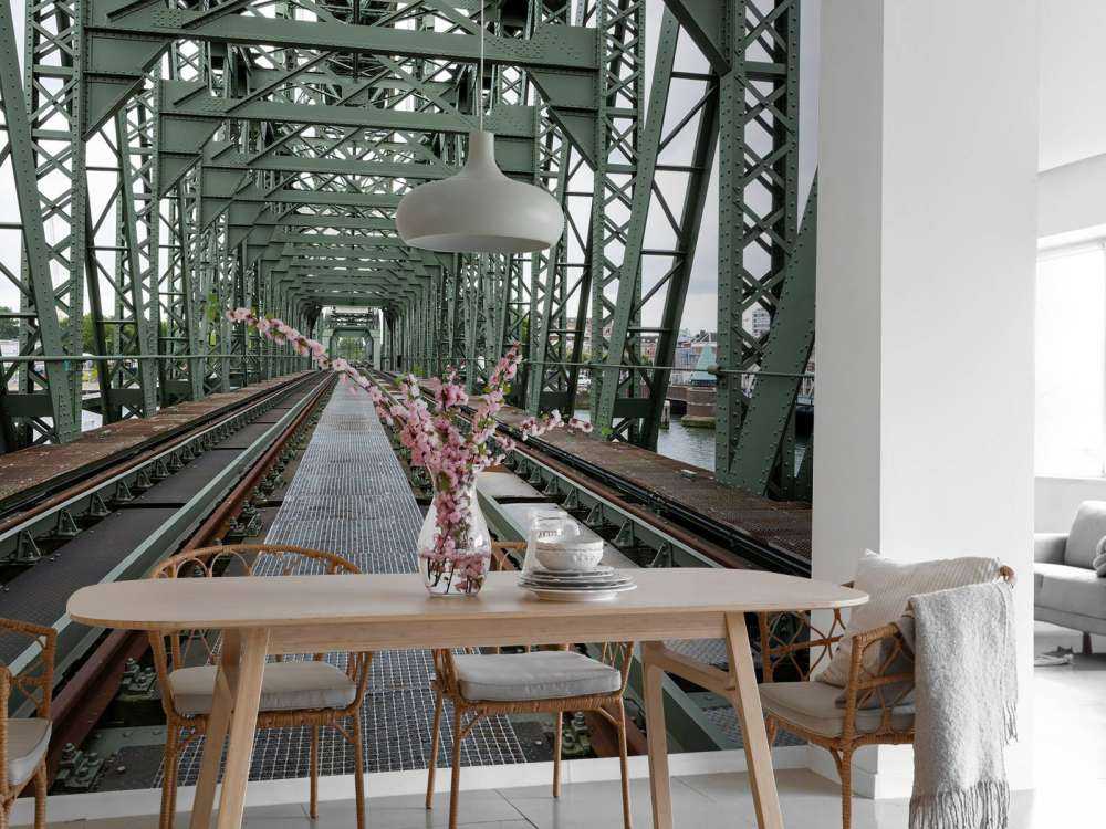 Monumentale Eisenbahnbrücke De Hef in Rotterdam  